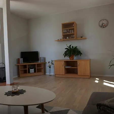 Apartmenthaus Am Grienericksee 赖因斯贝格