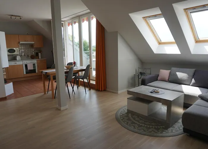 Apartmenthaus Am Grienericksee 라인스베르크