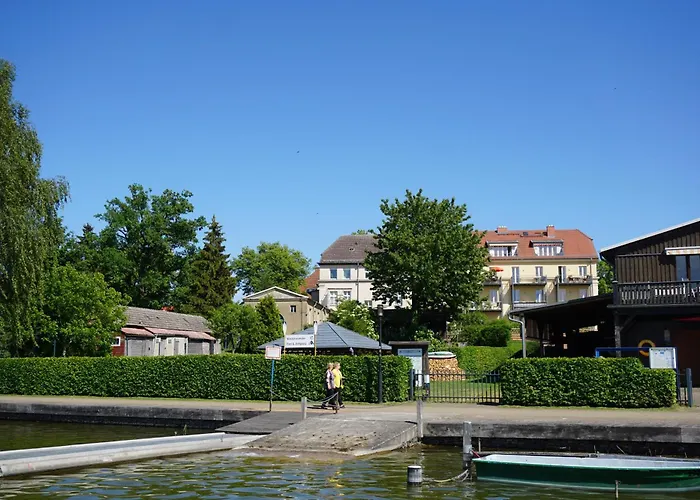 Apartmenthaus Am Grienericksee شقة *