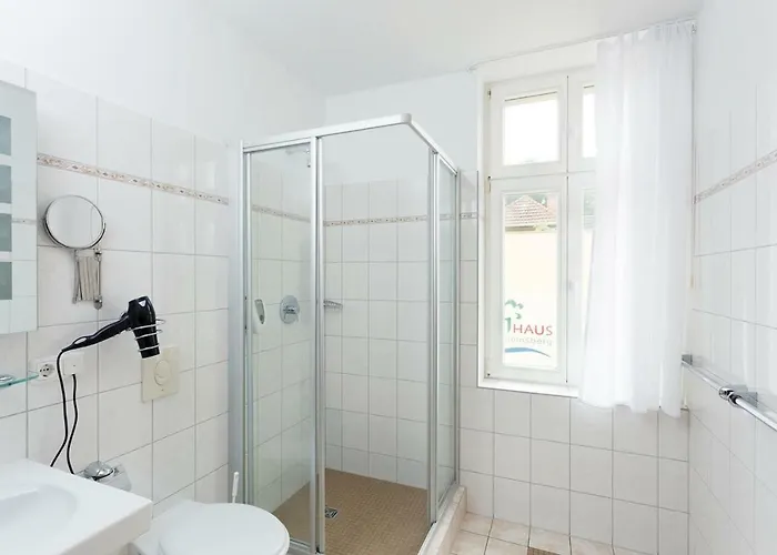 Apartmenthaus Am Grienericksee 아파트 라인스베르크